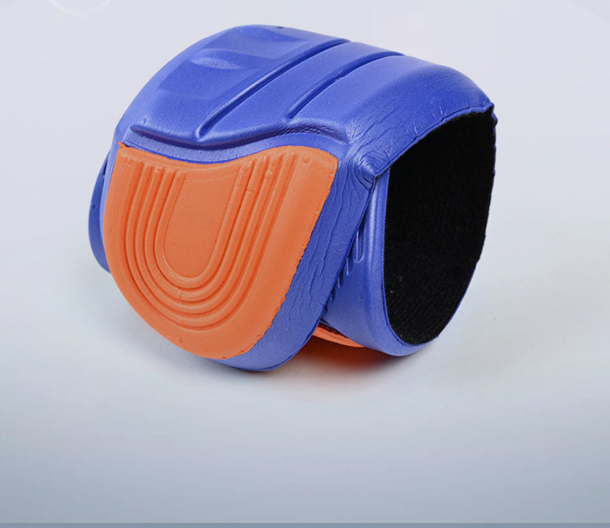 Shock-absorbing Breathable Insole With Holes